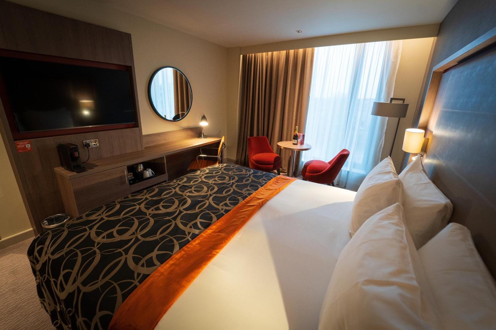 Clayton Hotel Glasgow City Экстерьер фото
